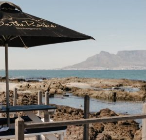 on the rocks blouberg2